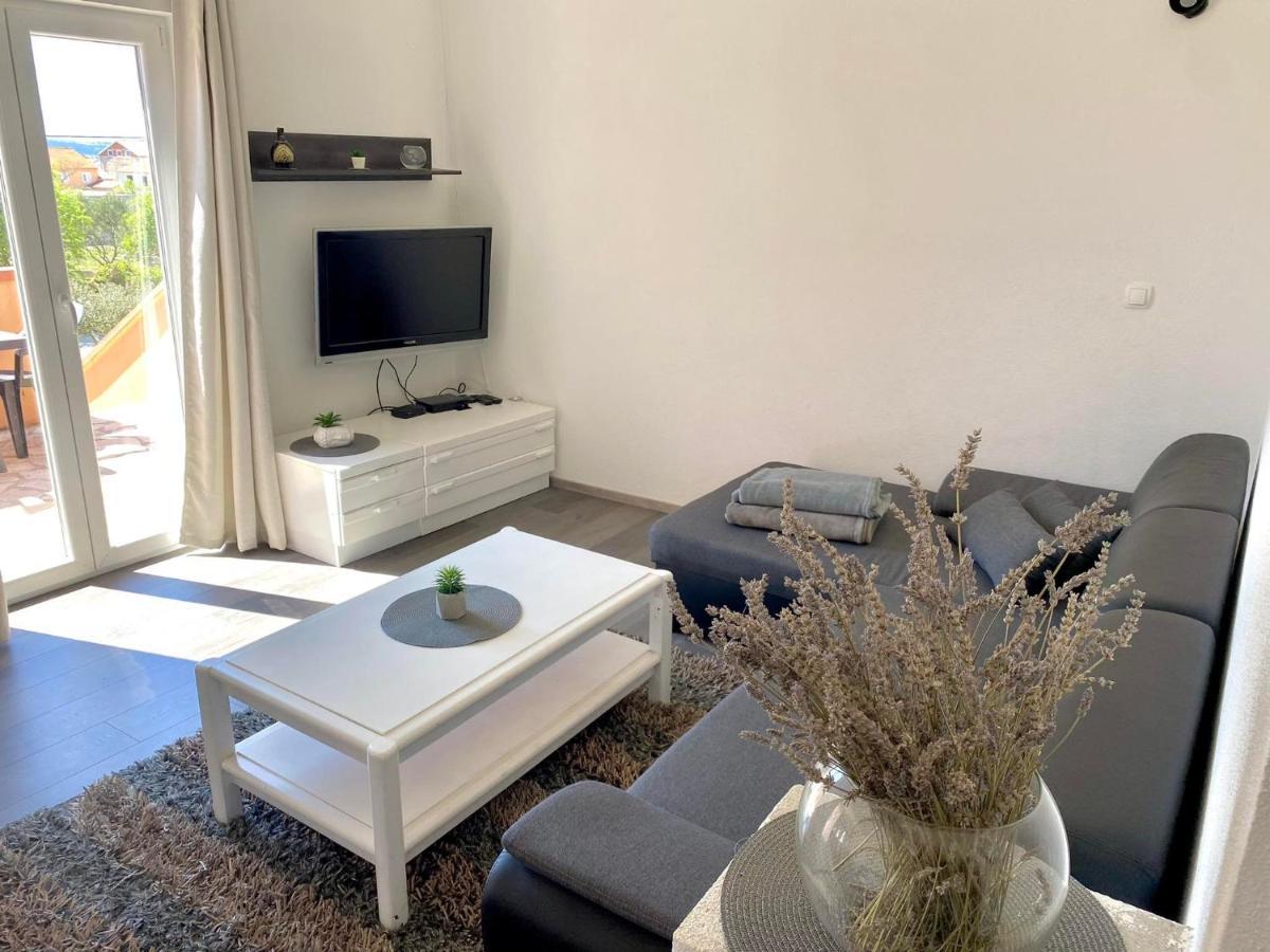 Apartman Ritta Биоград-на-Мору Экстерьер фото